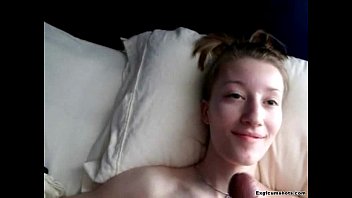adolescente loira na camisa de flanela amador pornô self